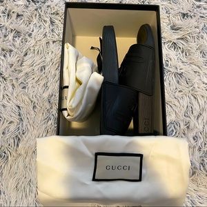 GUCCI Slides
